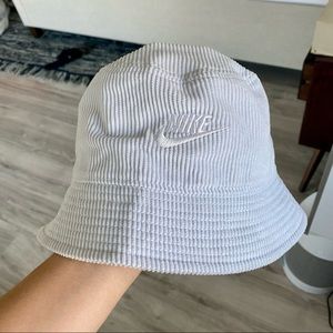 Nike Bucket Hat